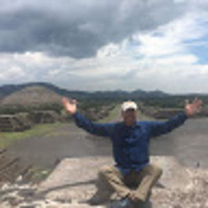 Meet your Posher, Enrique